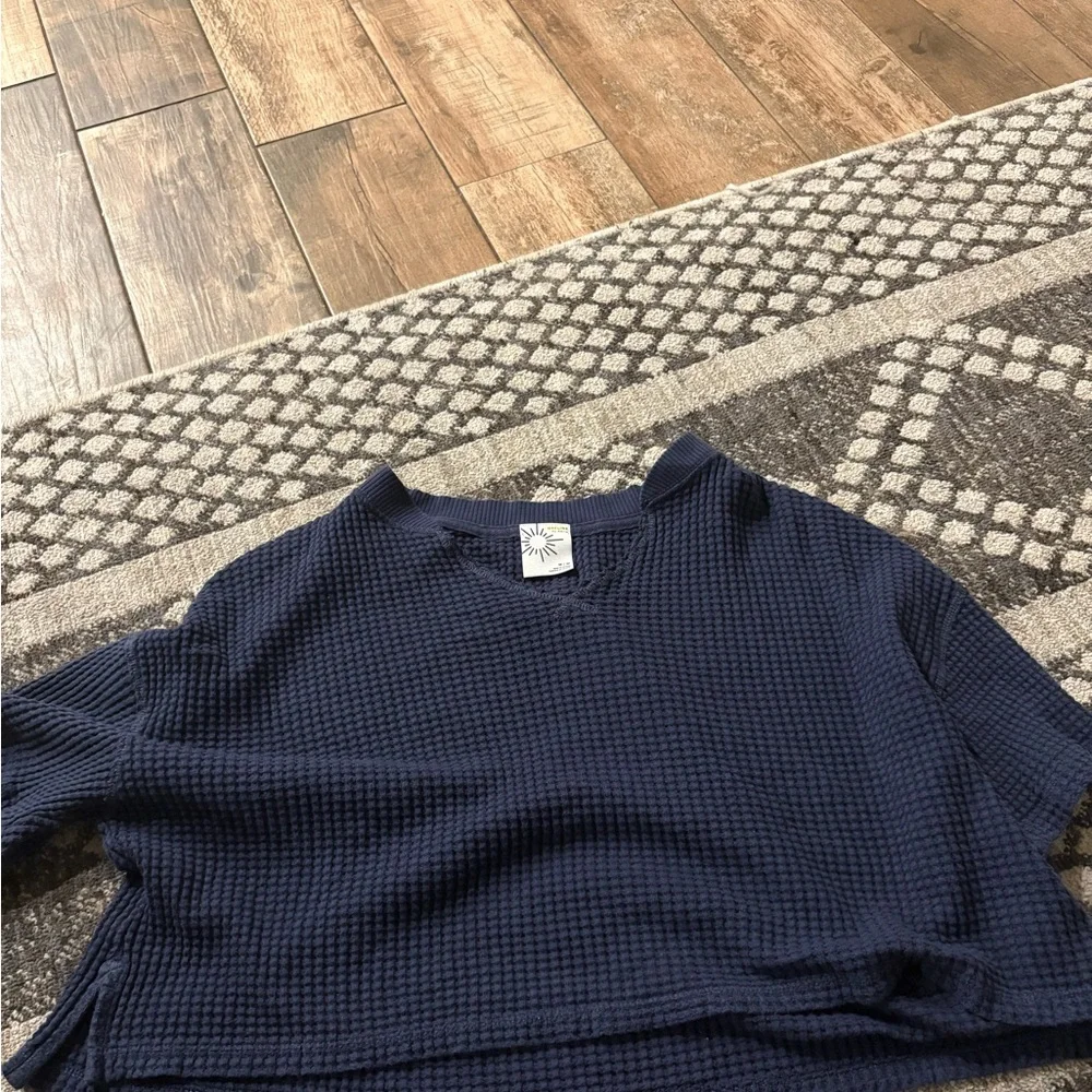 Aerie Navy Waffle Knit Top - Picture 1 of 2